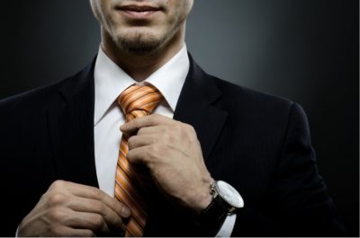 Не знаете как носить галстук? Всё об этикете ношения, о правилах сочетания костюмов, длине рубашек и видах галстуков